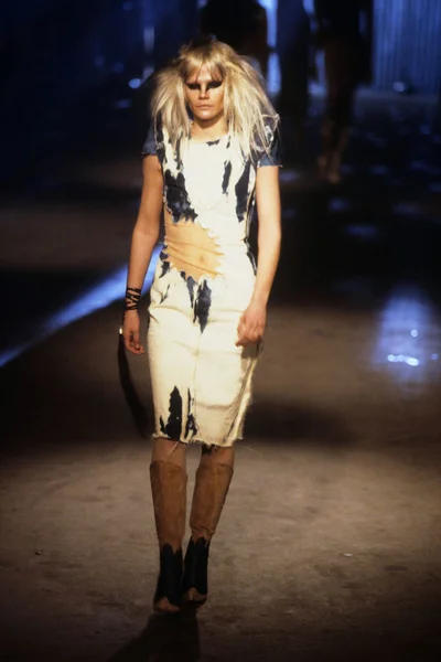 Look 69